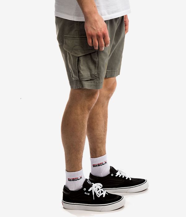 REELL City Cargo ST Shorts (olive)