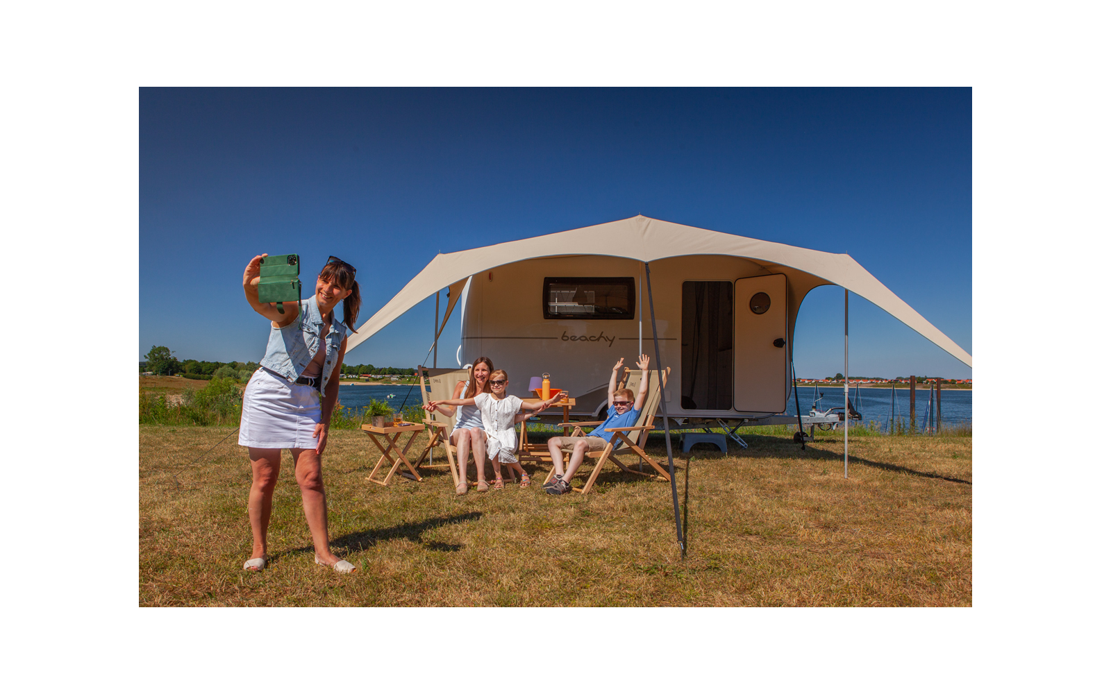 Campooz Trekking Sonnensegel inkl. Gestänge für Hobby Beachy 360