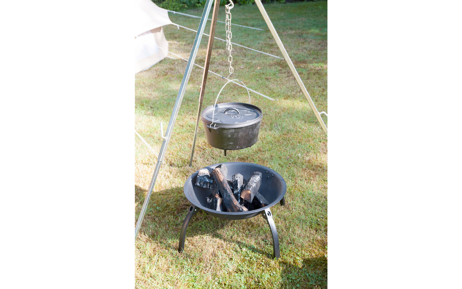 Bo-Camp Urban Outdoor Gusseisener Feuertopf 31 x 14,5 cm 5 Liter