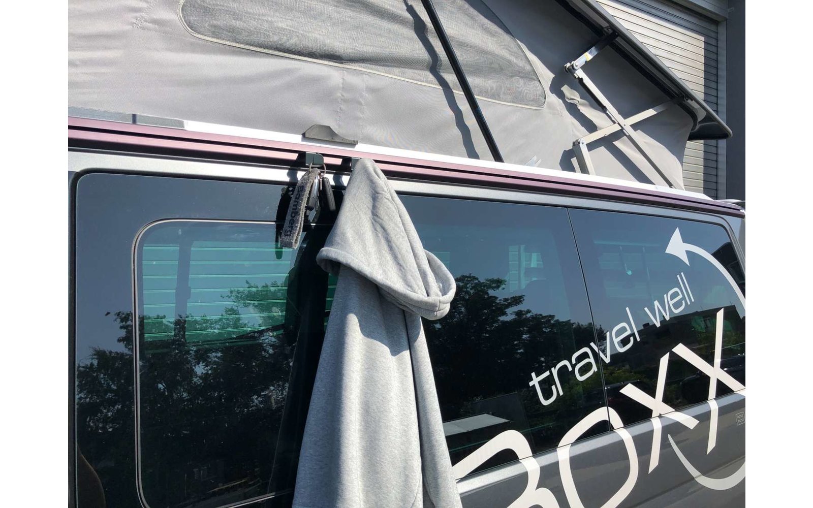 BusBoxx Haken Kederschiene  VW T5 / T6 / 2 Stück