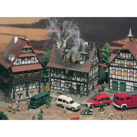 Vollmer 43728 - Brennendes Haus, Spur H0