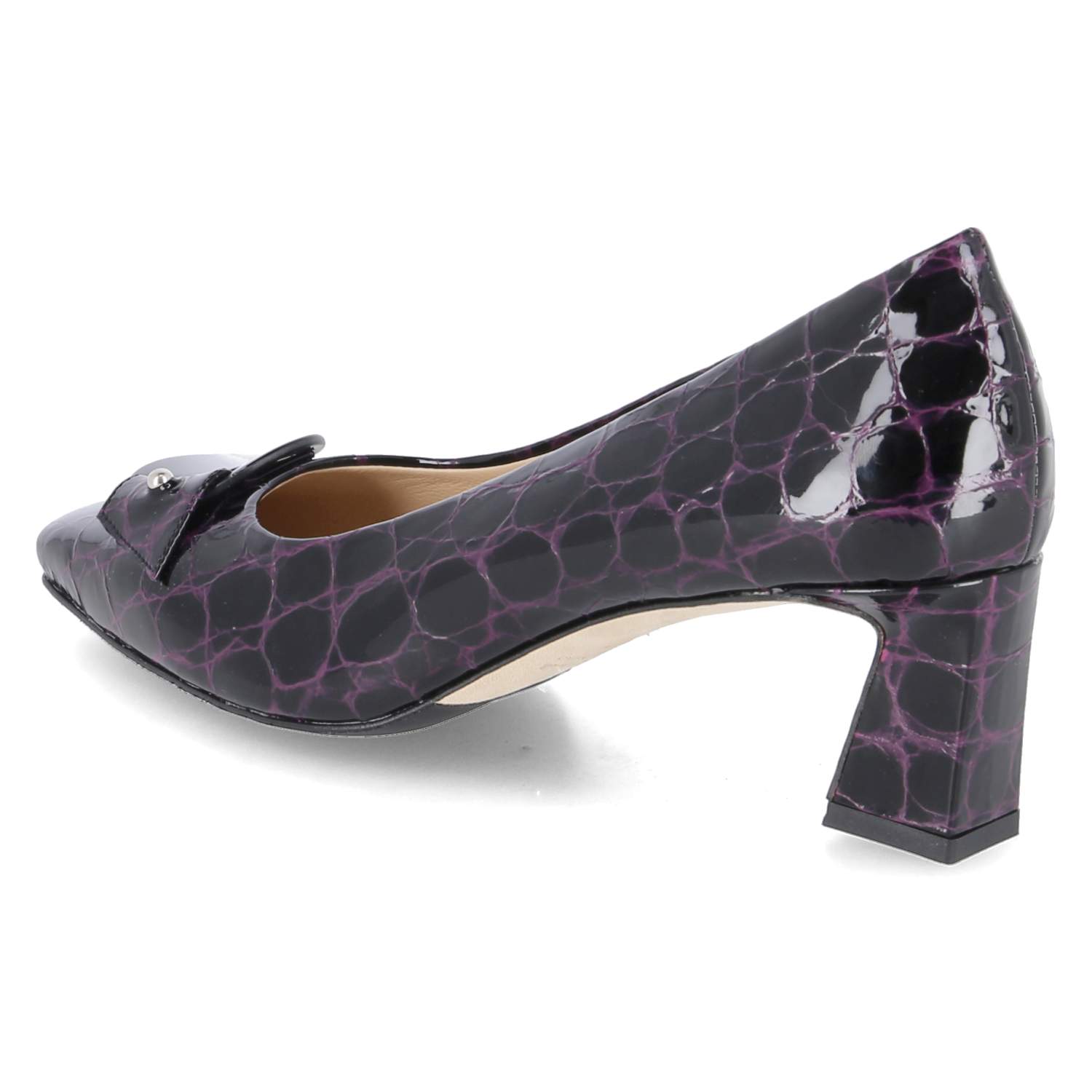 Brunate Pumps