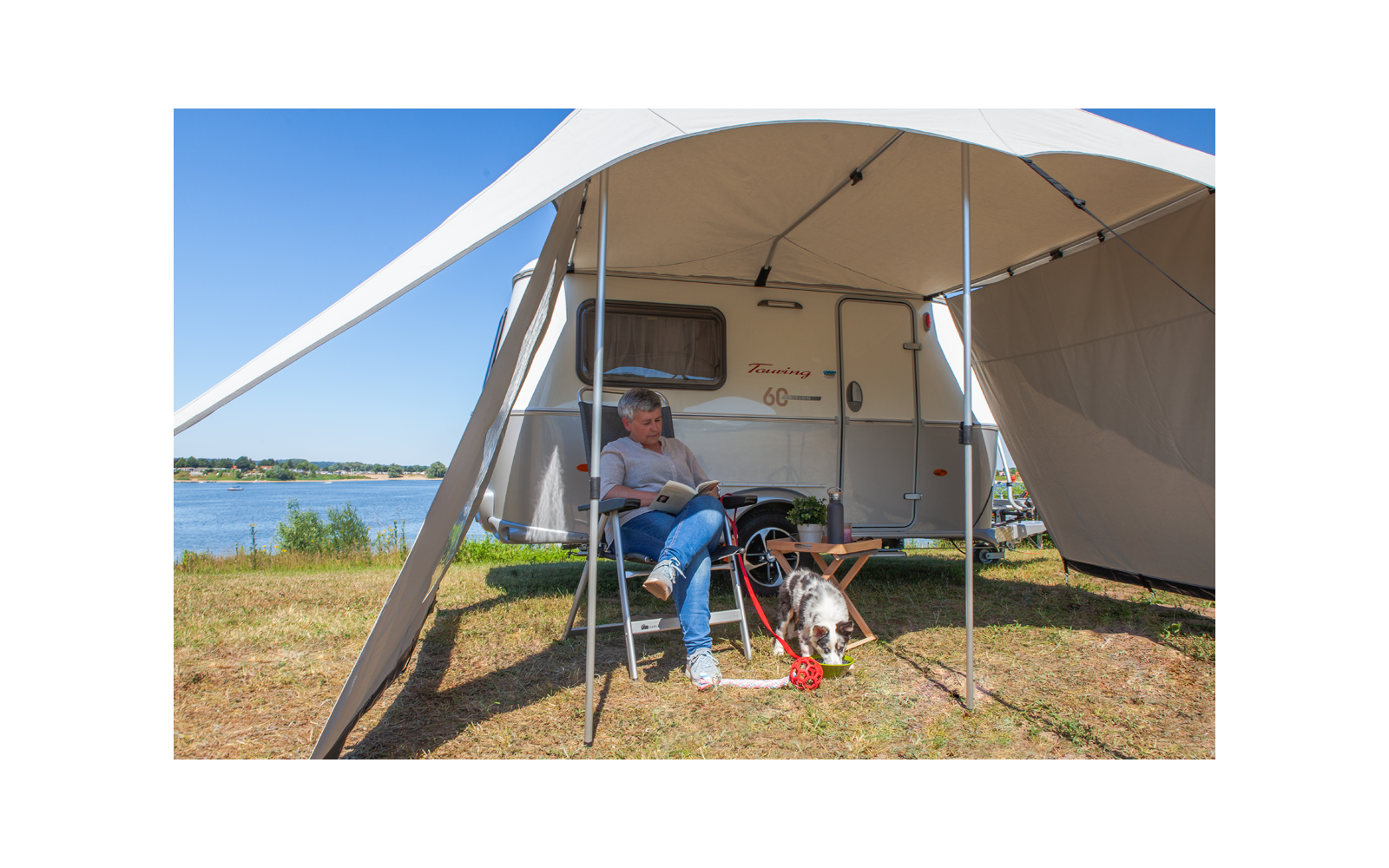 Campooz Caravanning Travelling Seitenwand geschlossen beige