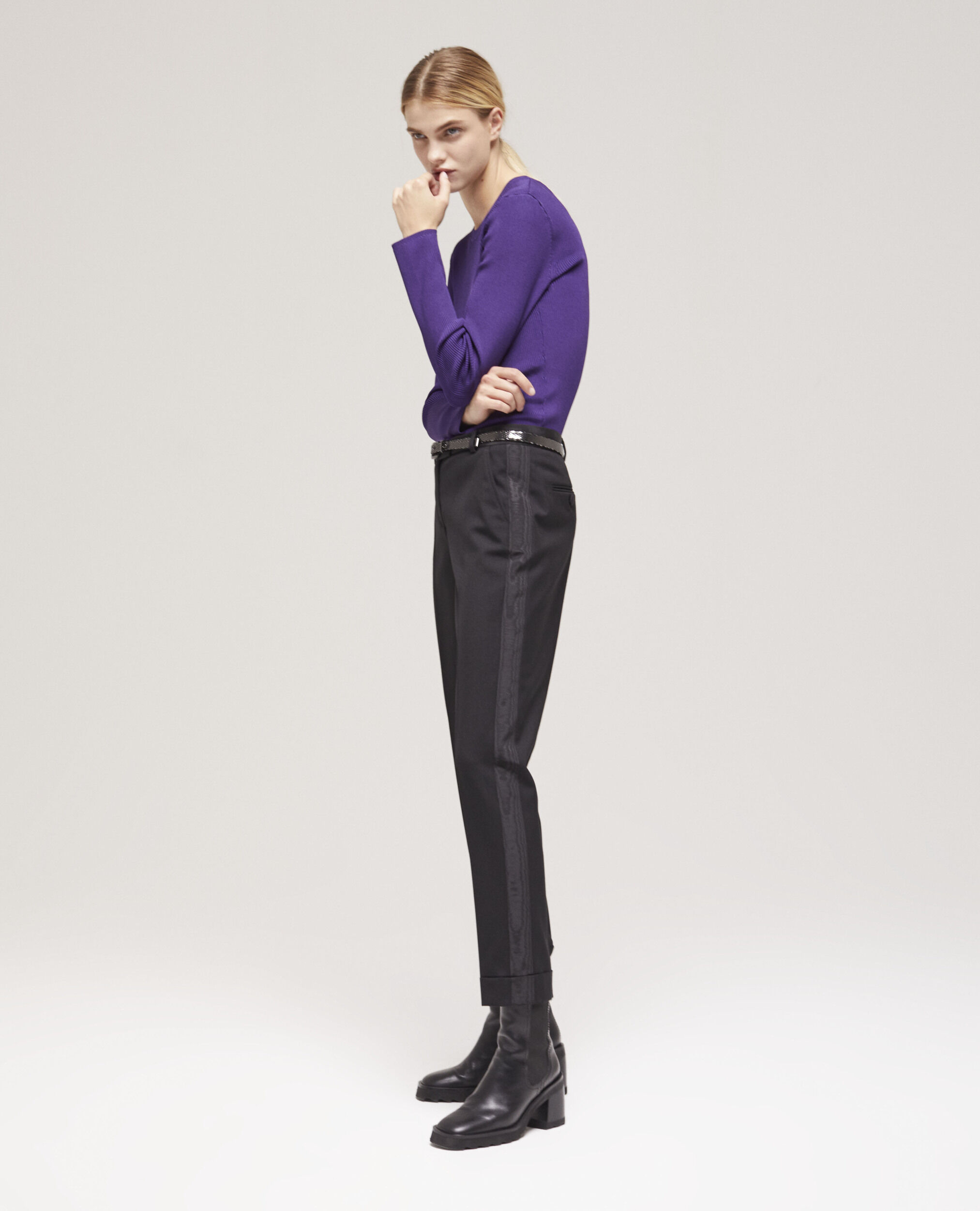 Pull moulant violet