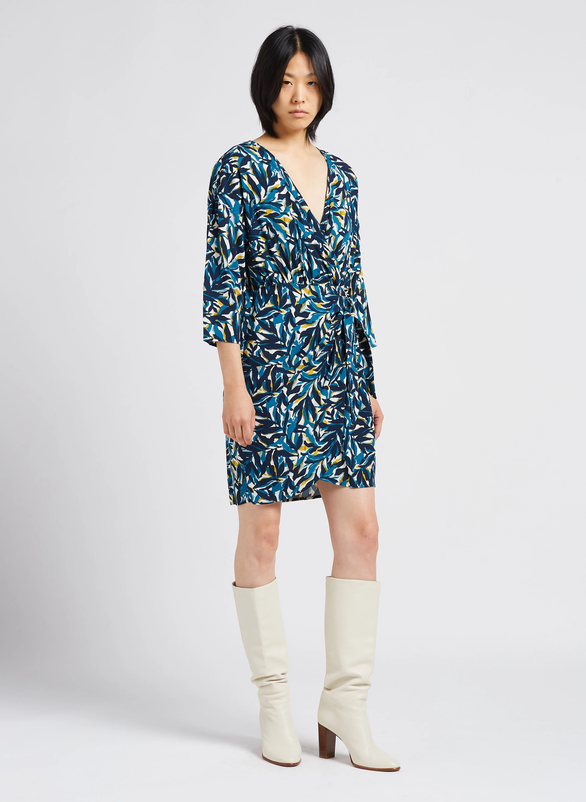 SAYA LEA - Robe portefeuille droite | Beige