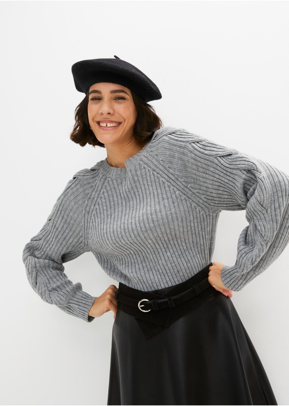 Pull à motif torsadé