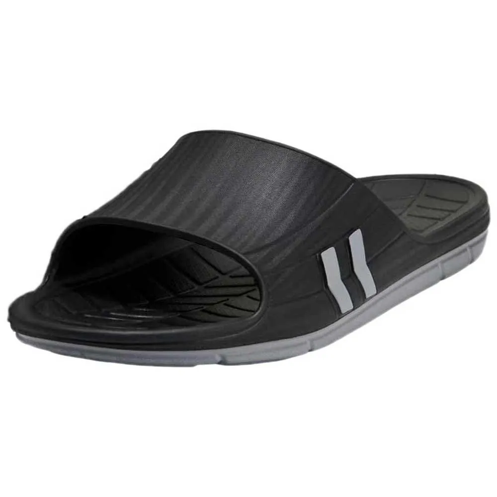 Hummel Nielsen flip-flops