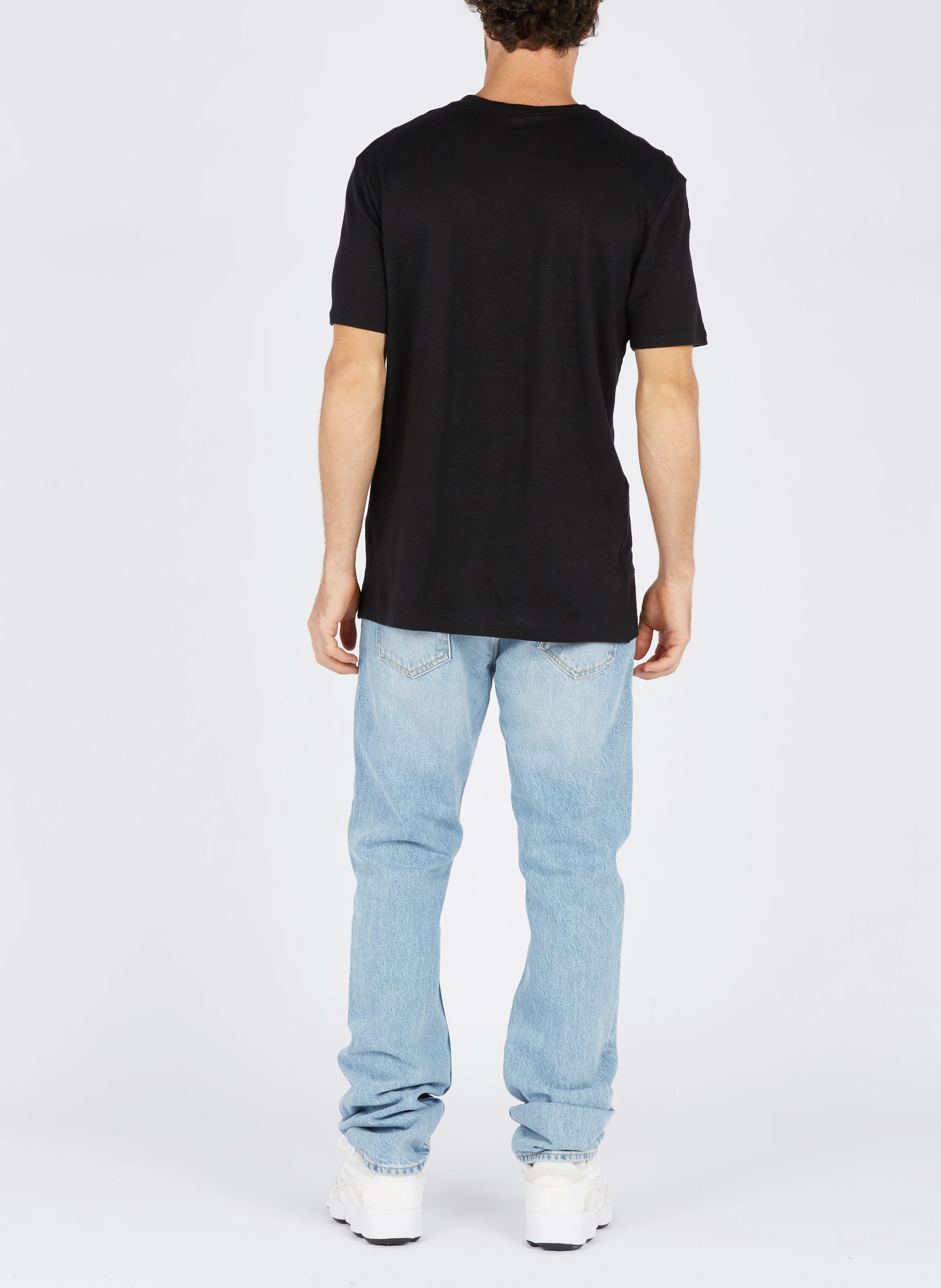 Tee-shirt col rond regular-fit en lin | Noir