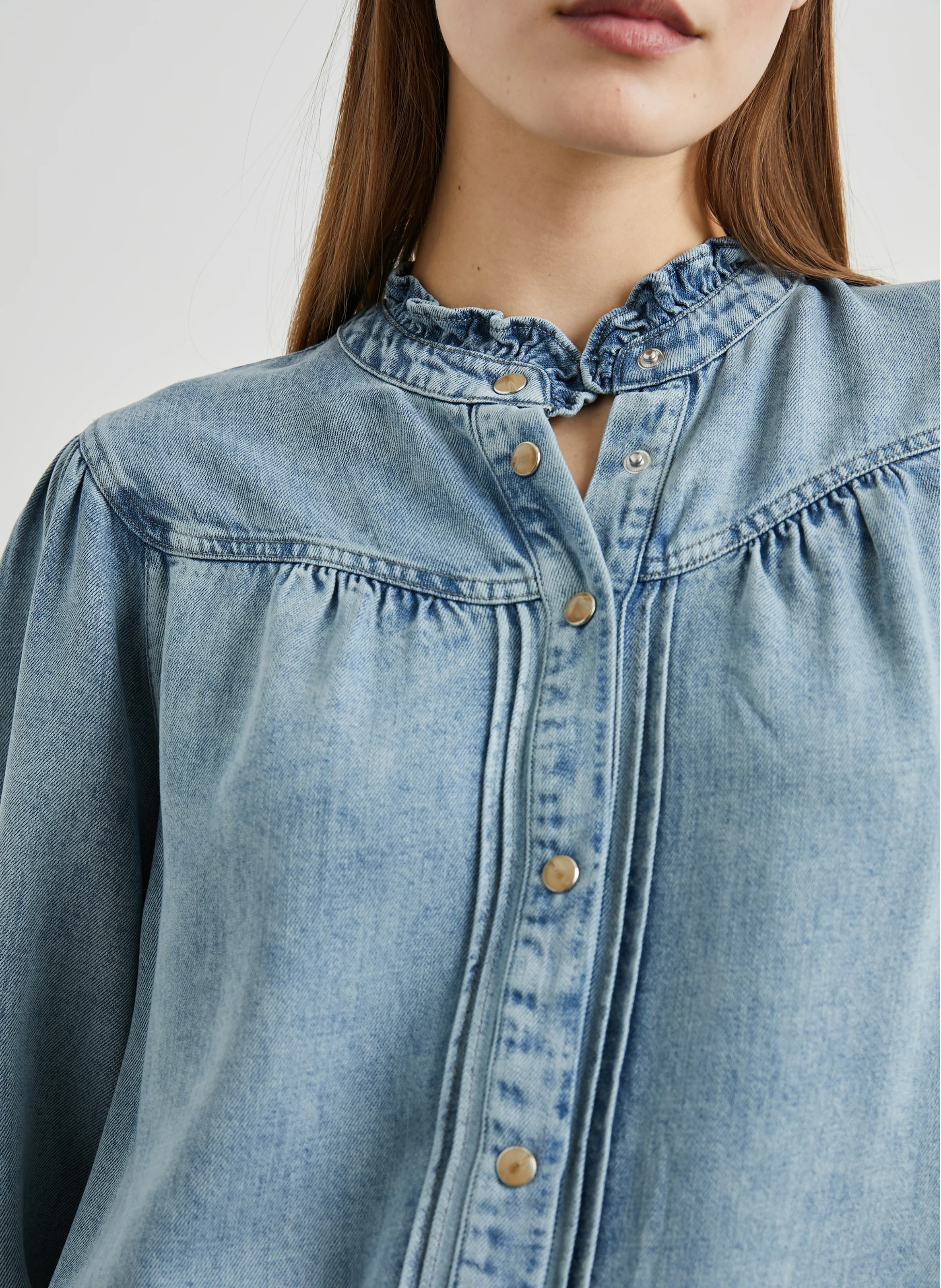 ALANNA - Chemise col rond à volants | Bleu
