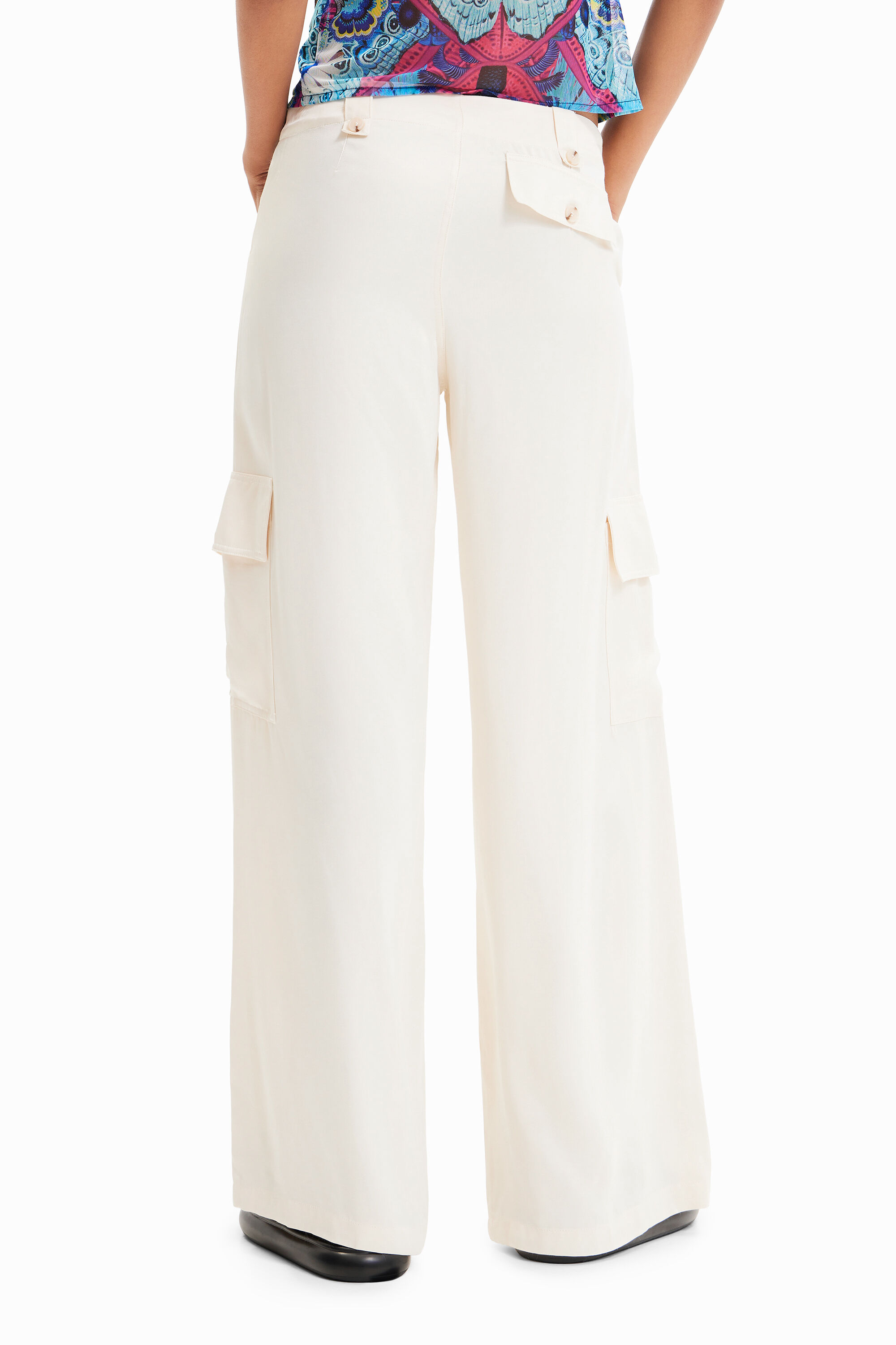 Pantalon cargo wide leg satiné