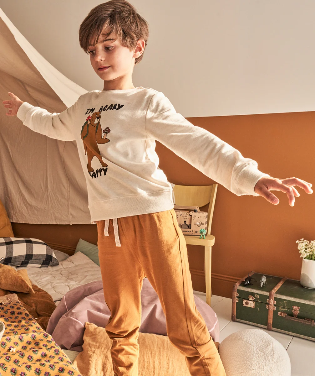 PYJAMA GARÇON EN COTON BIO ÉCRU ET MARRON MOTIF OURS