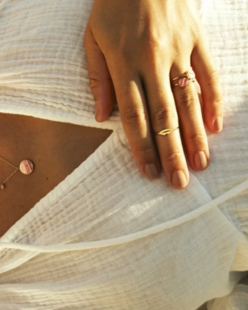 Bague Mini Ever disc rhodocrosite Ginette NY