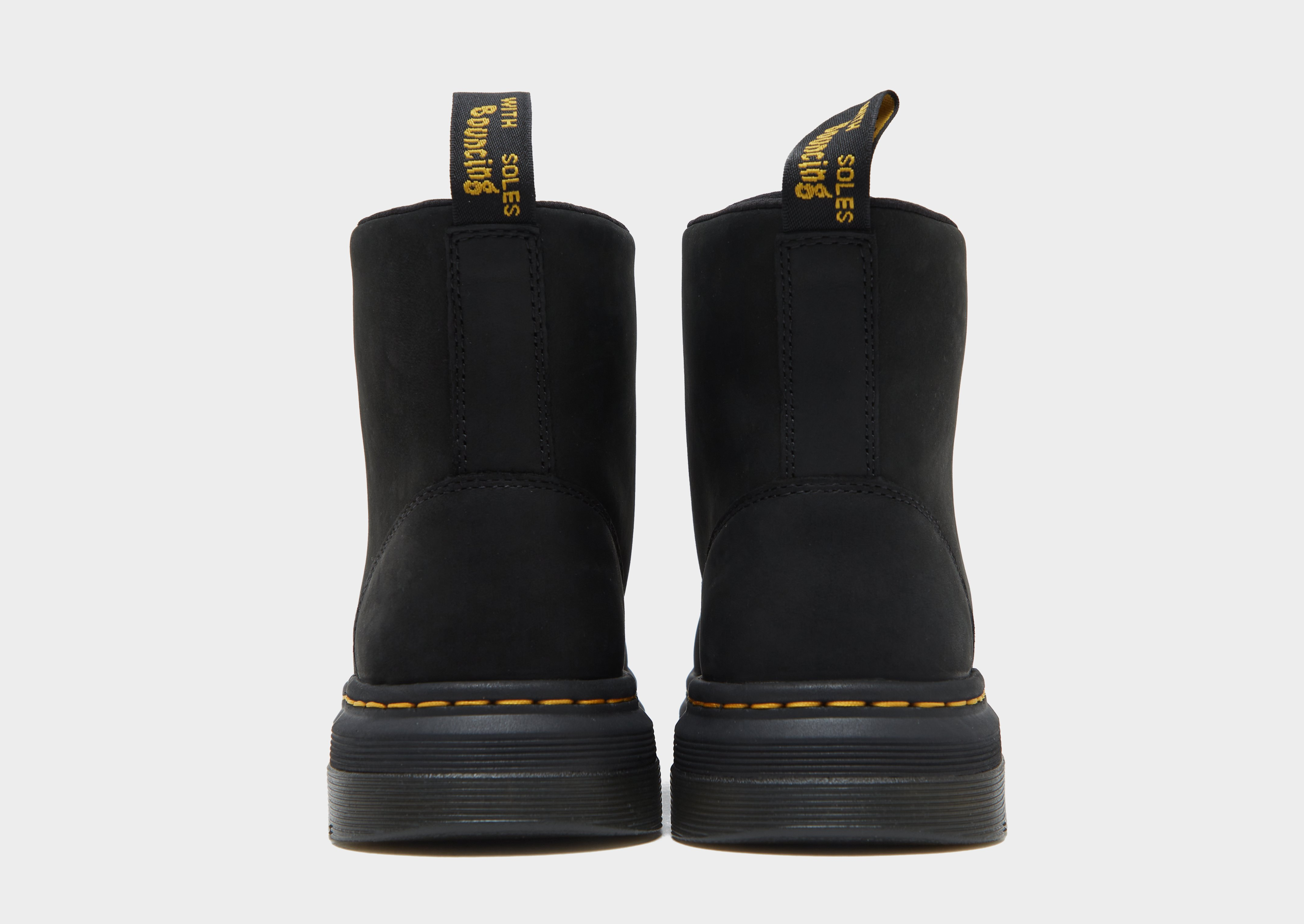 Dr. Martens Crewson Chukka Suede Homme