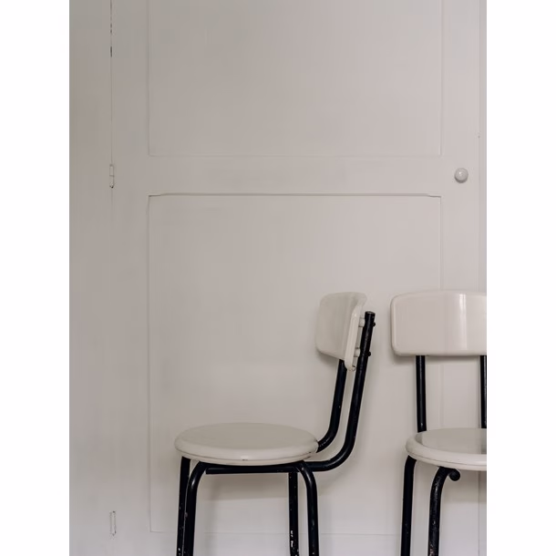 Paire de chaises en métal n°100