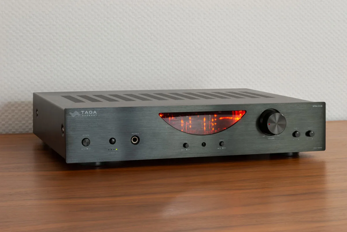 Taga Harmony HTA-600 Noir Amplis hi-fi stéréo
