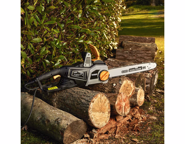 Tronçonneuse électrique 2200 W - 40 cm - Titan