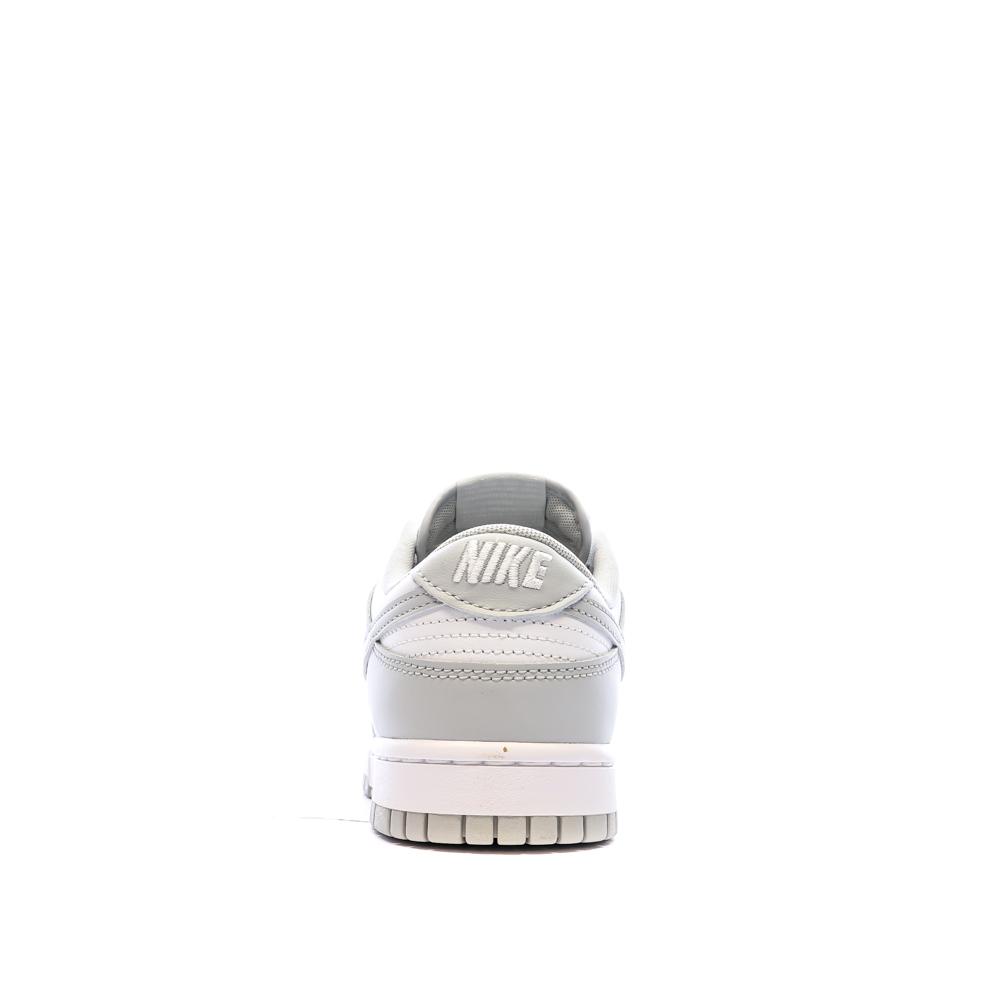 Nike Baskets Blanches/Grises Homme Nike Dunk Low Retro