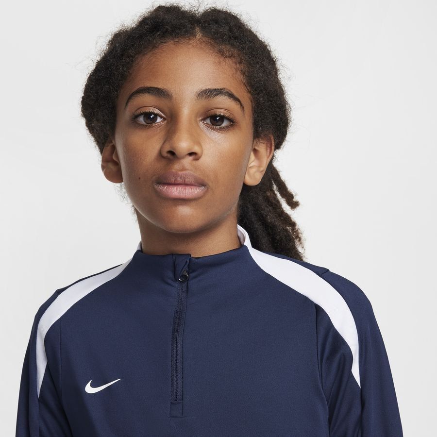 Nike Dri-FIT Strike