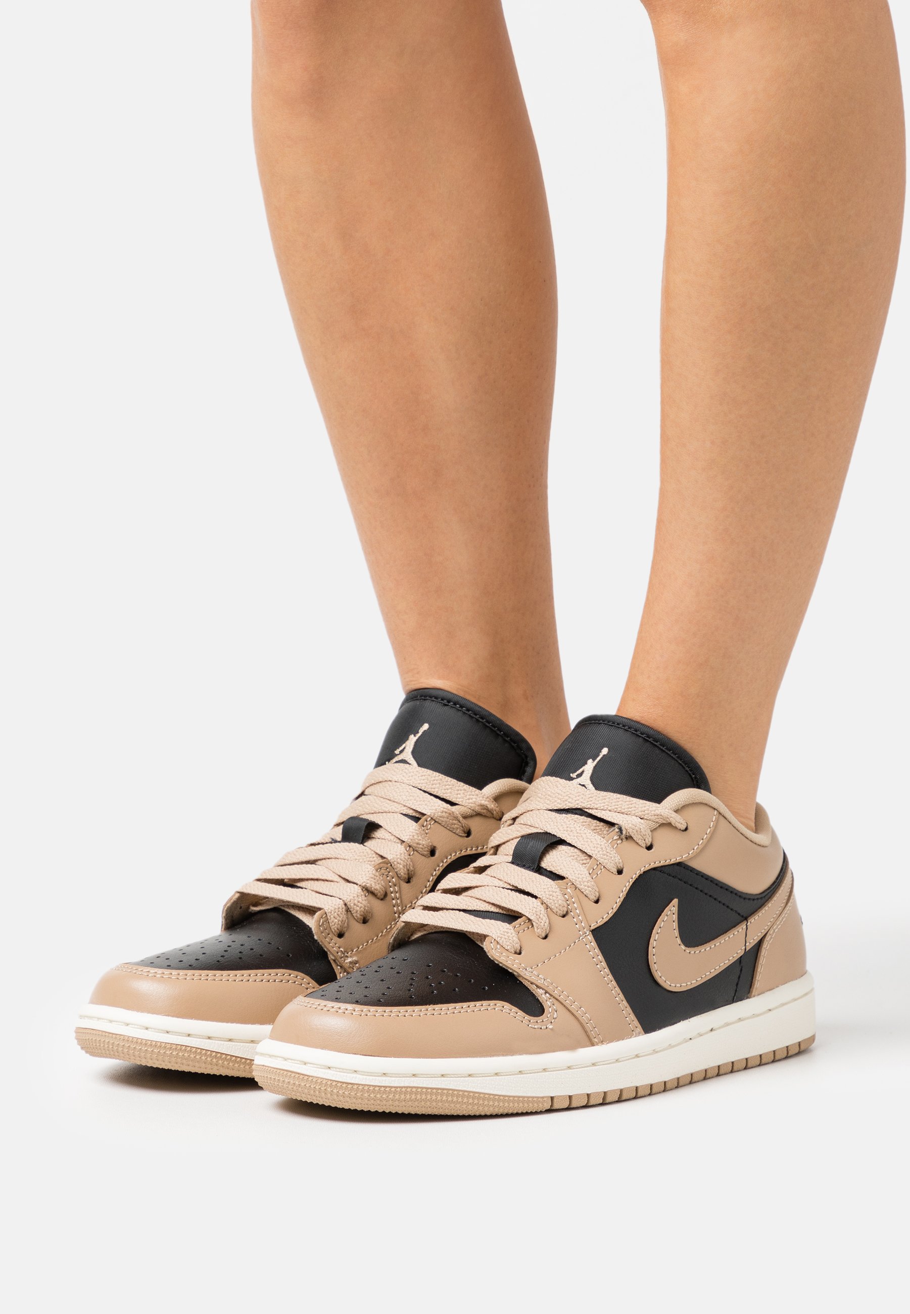 Jordan 1 Low Desert