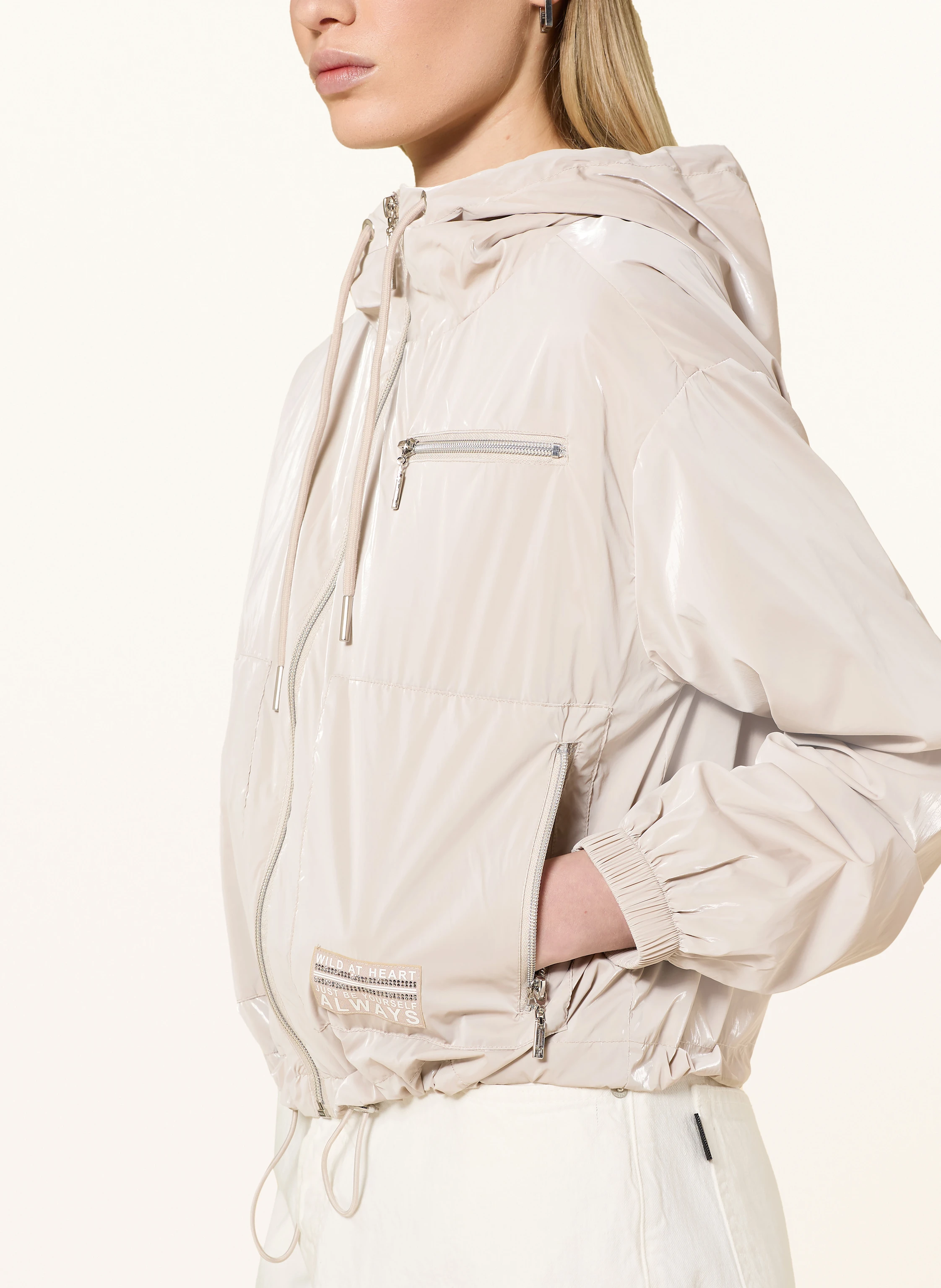 monari Jacke mit Schmucksteinen