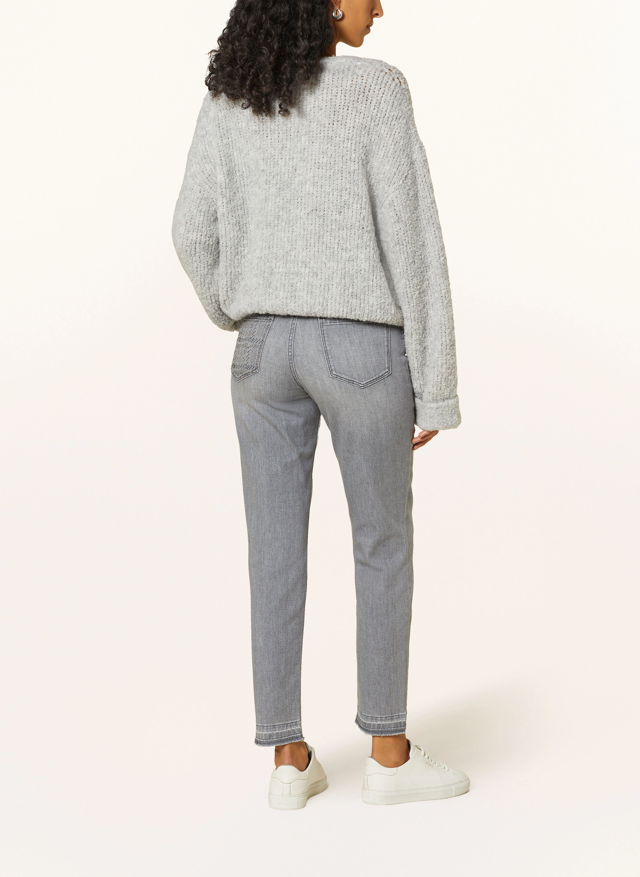 MARC CAIN Jeans mit Schmucksteinen
