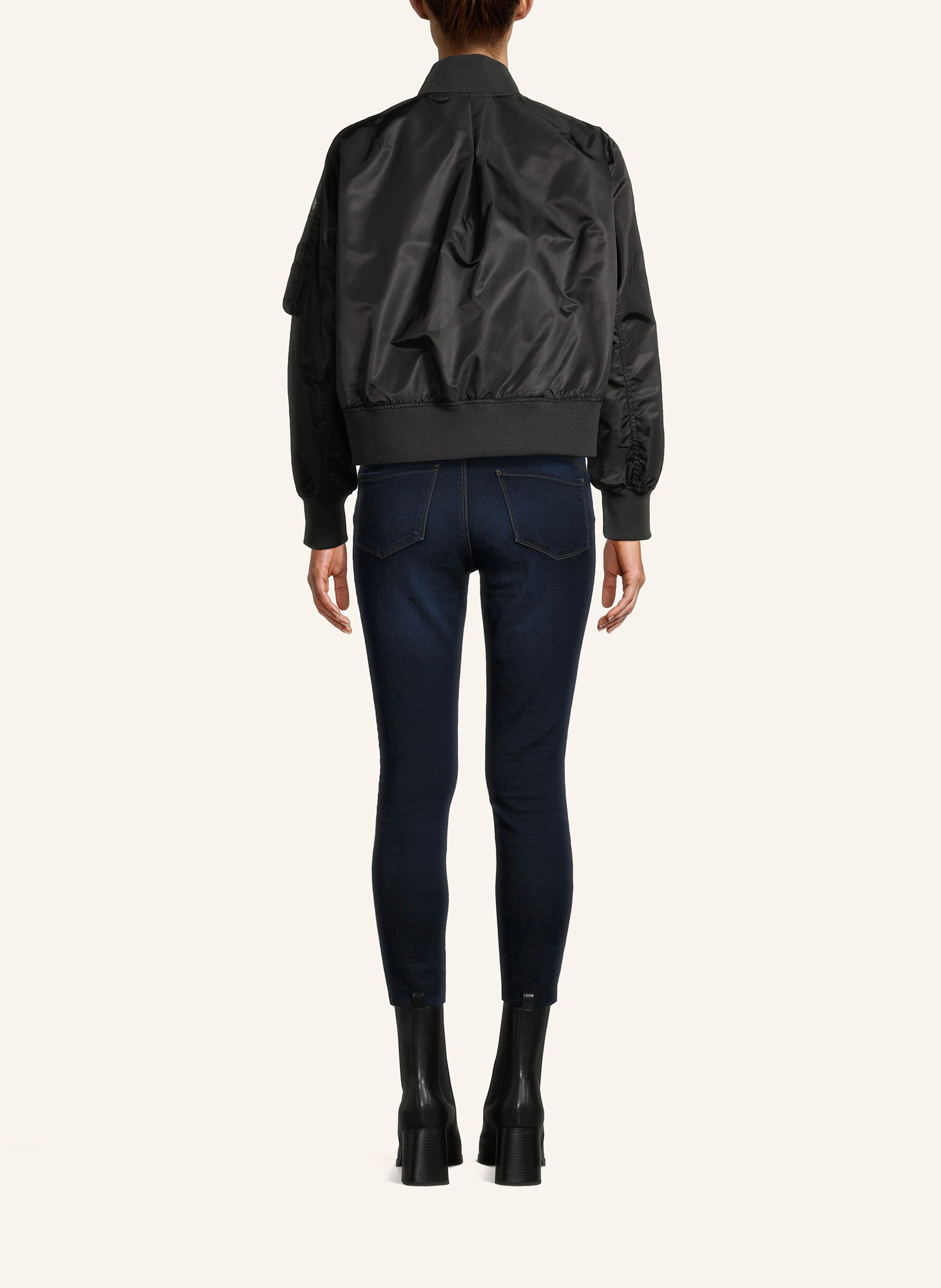 BLONDE No.8 Blouson CHURCHILL