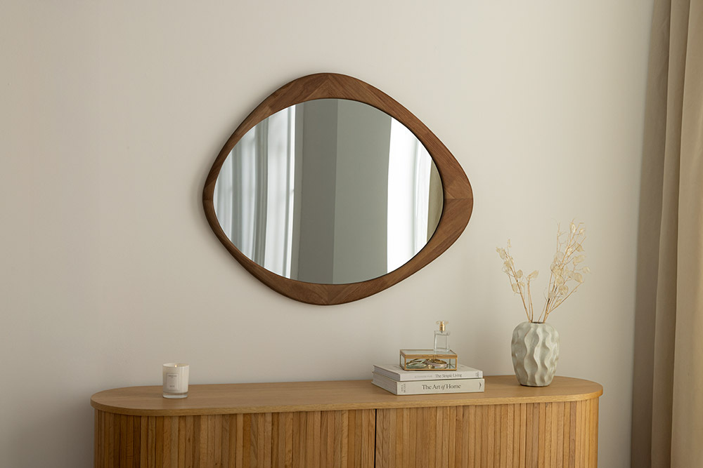 Massiver Wandspiegel ORGANIC 90cm braun Walnussholz-Design