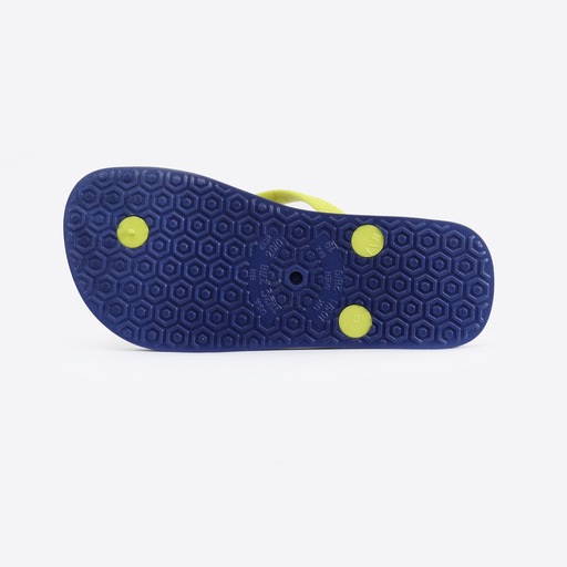 Chinelo de praia brasileiro, modelo clássico infantil, fabricado no Brasil.