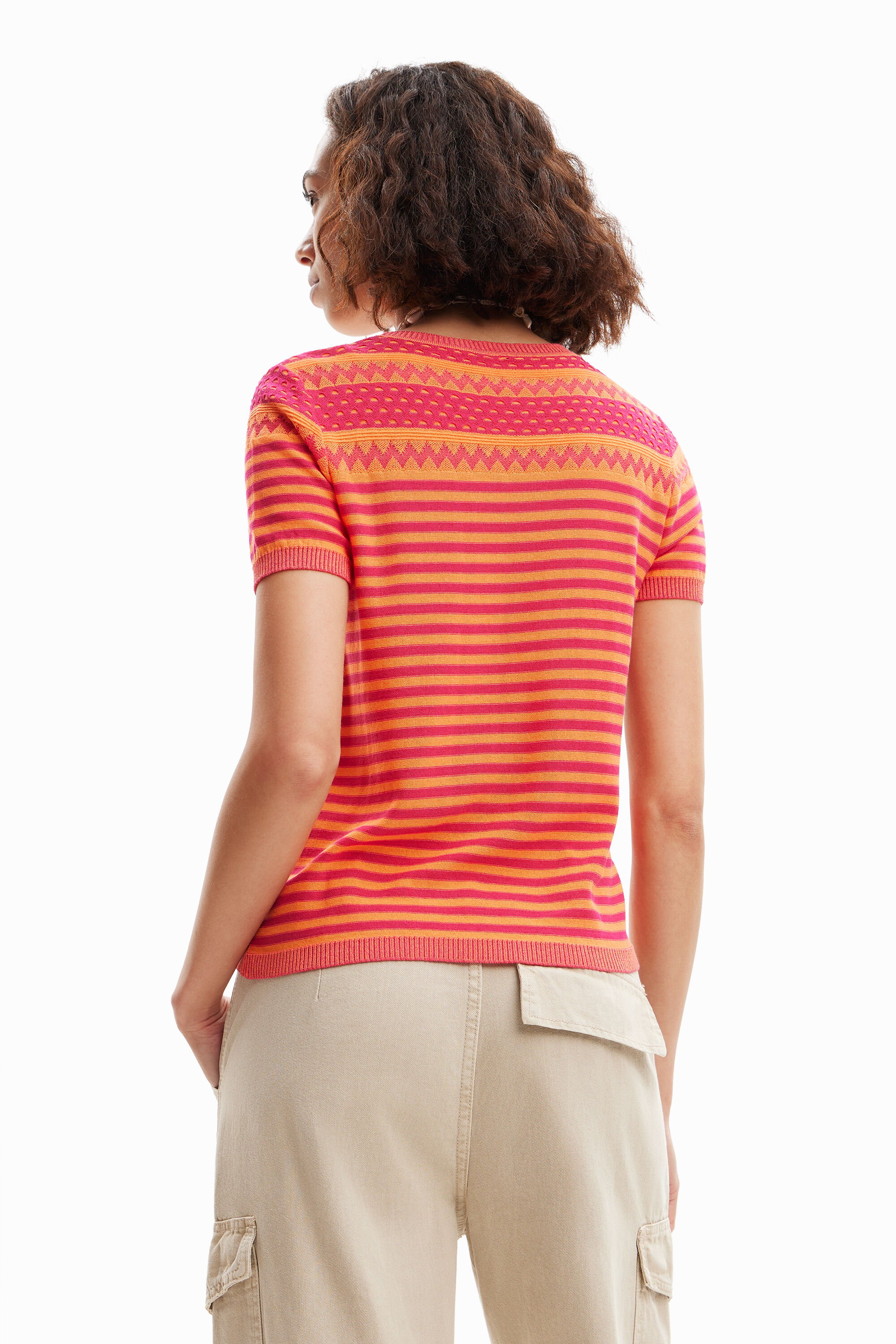 Camisa com costura floral