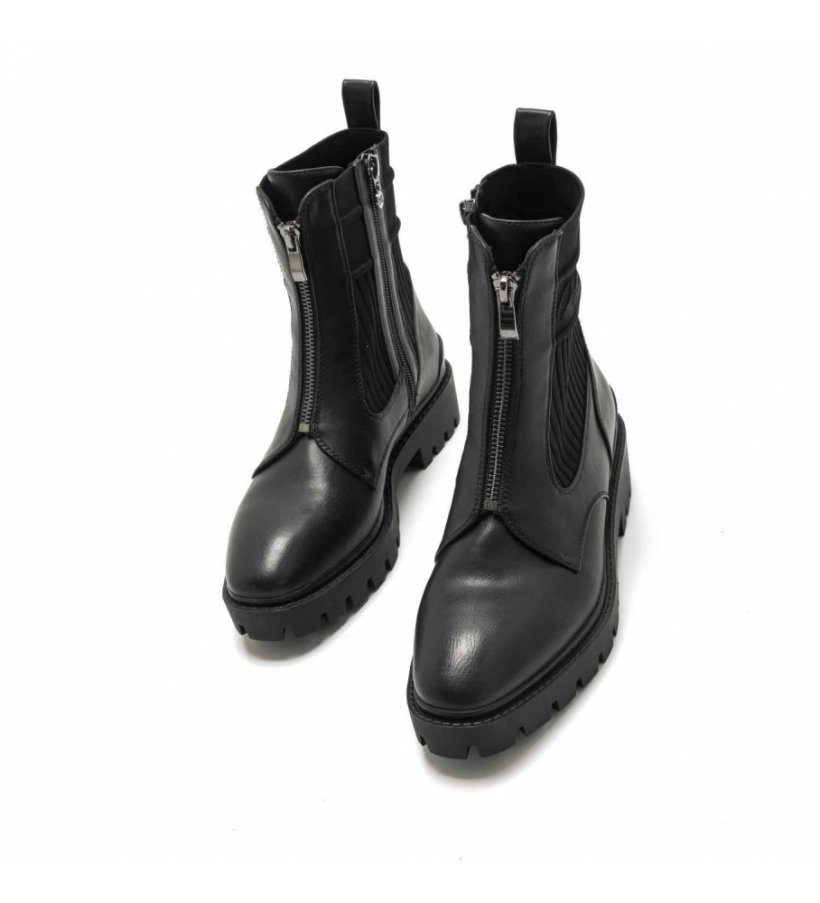 Botas pretas de cano curto Mariamare Sue