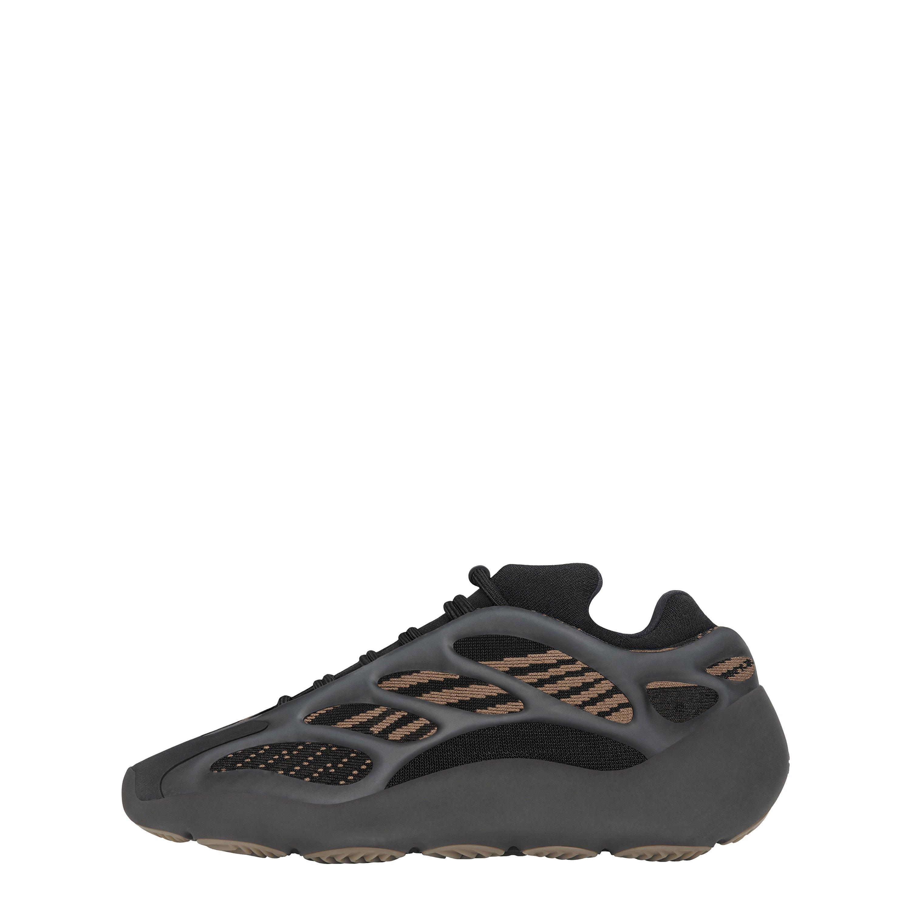 Yeezy 700 V3 Clay Brown