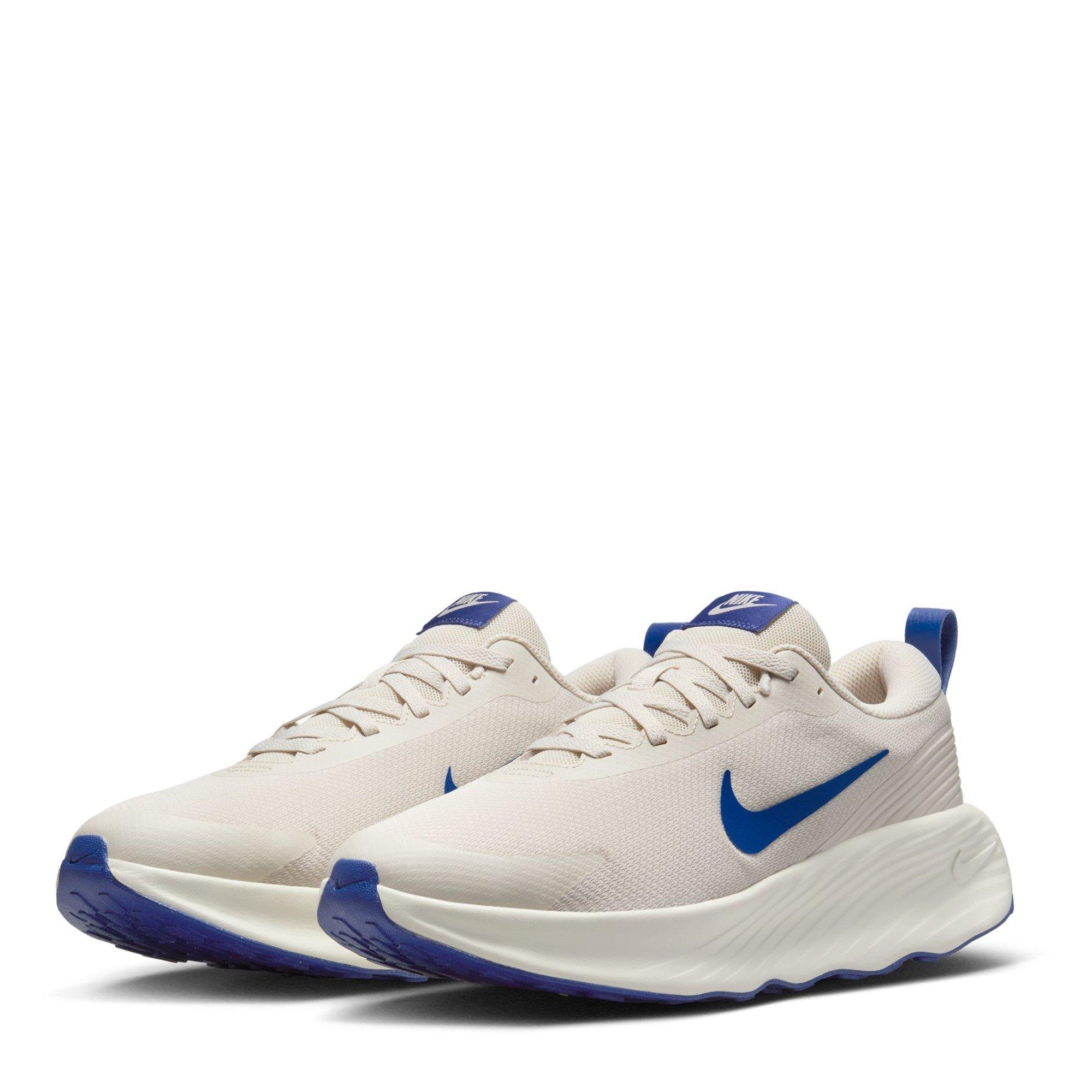 Nike Promina