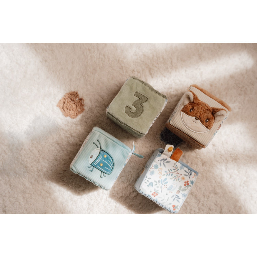 Køb Little Dutch Forest Friends Blue Aktivitetsterninger 4-Pak