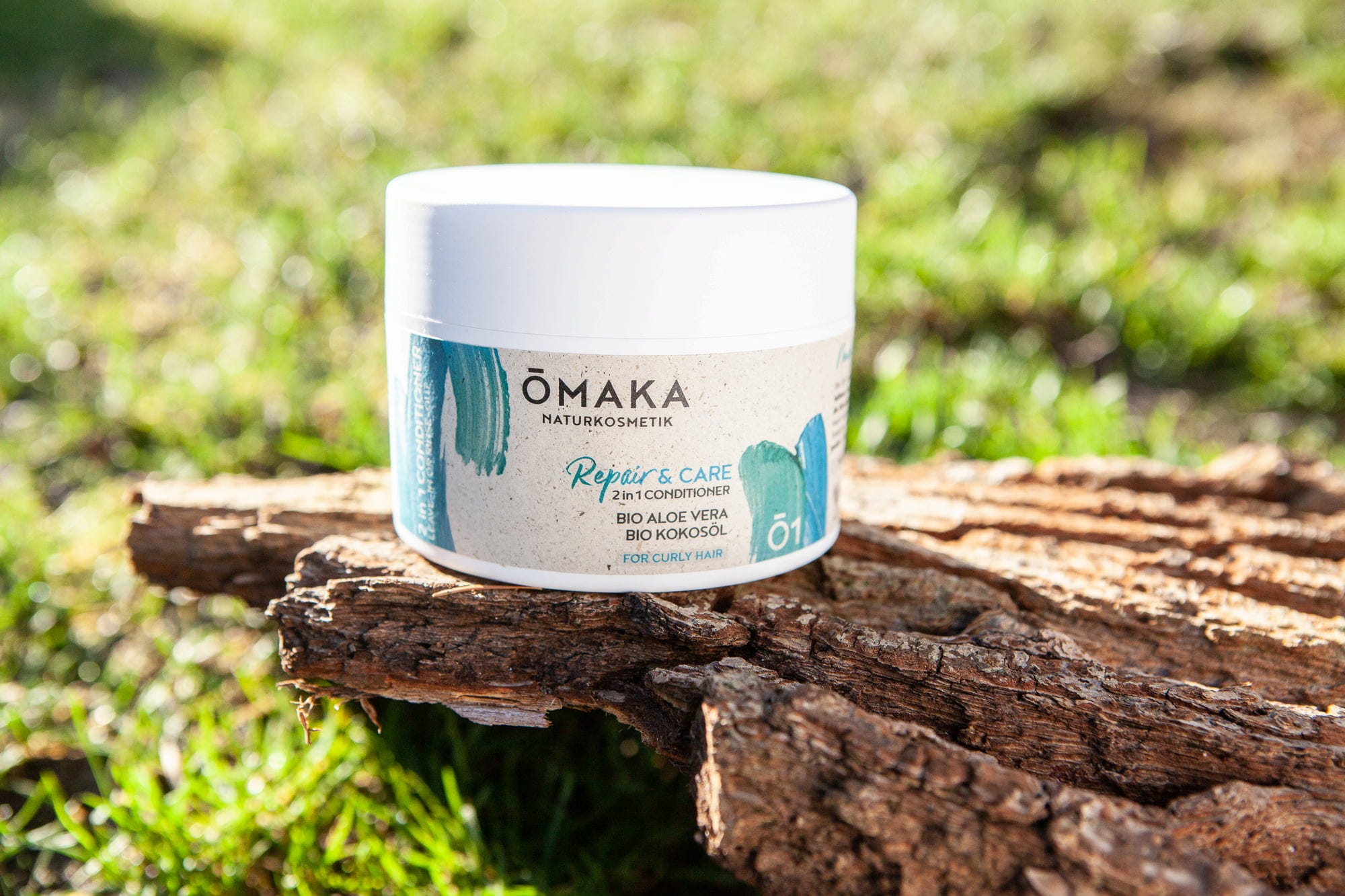 ŌMAKA Naturkosmetik  Ō1 2in1 Repair & Care Conditioner, 250 ml