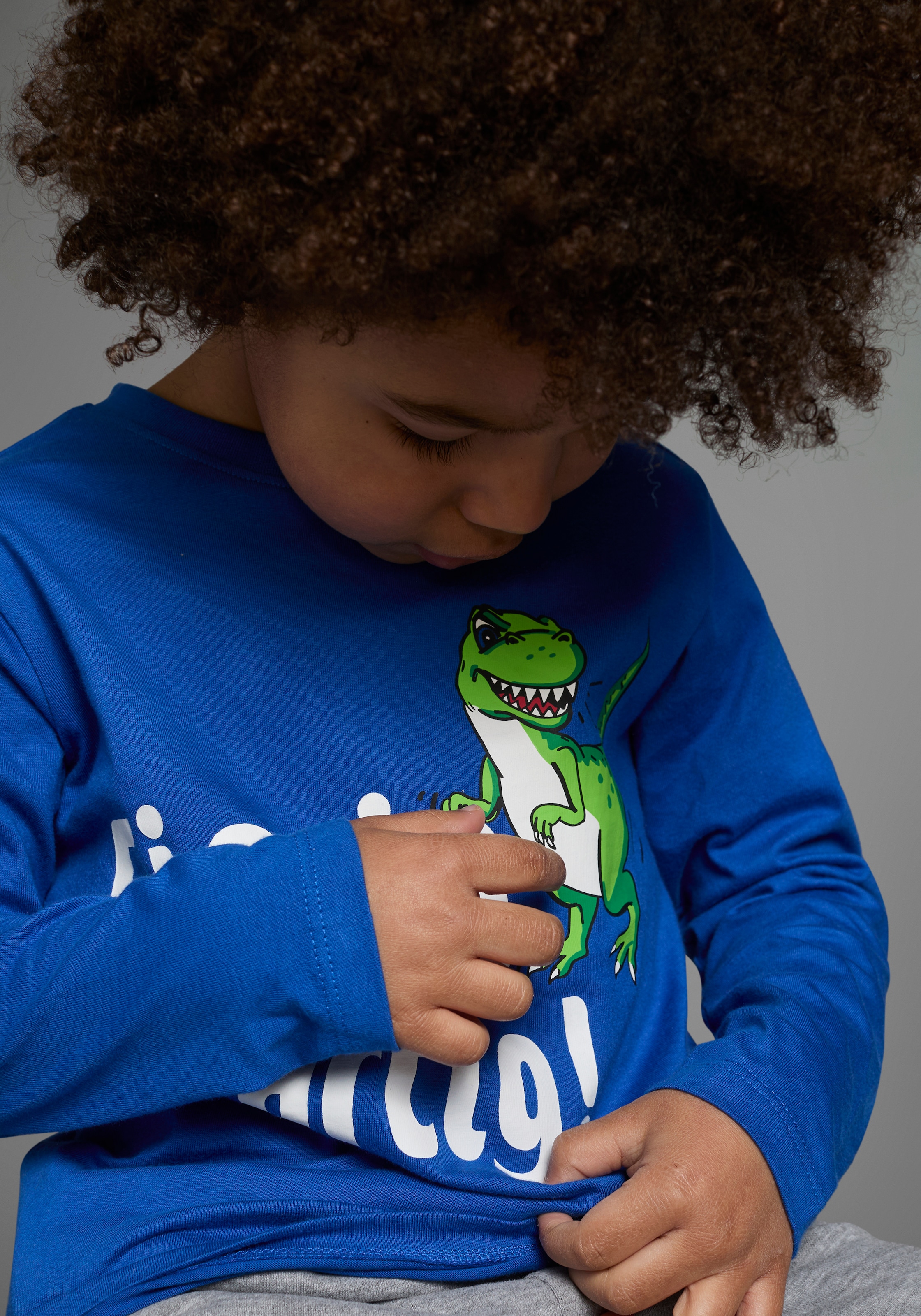 KIDSWORLD Langarmshirt »EINZIG NICHT ARTG!«, Langarm,  Basic-Passform,  bedruckt,  Rundhalsausschnitt