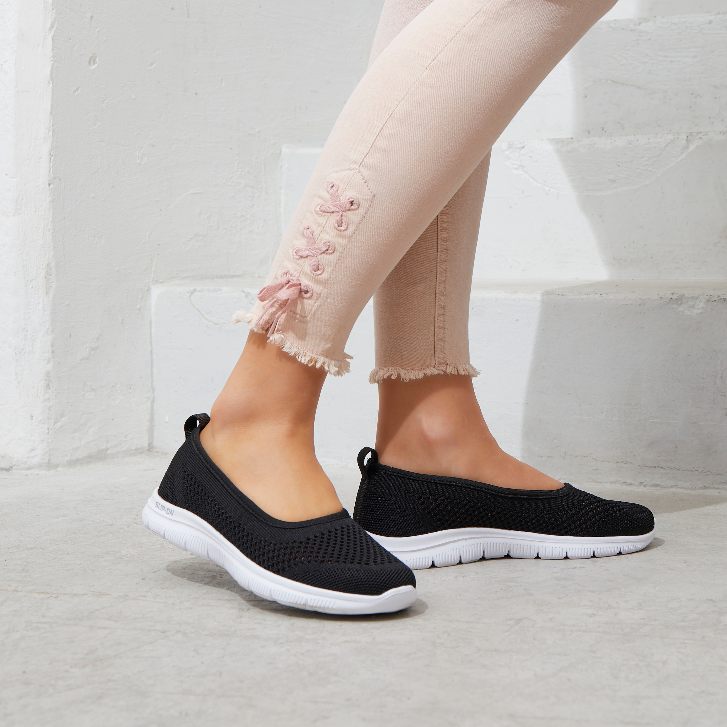 LASCANA Sneaker Ballerinas  ultraleichter Slipper, Freizeitschuh zum Reinschlüpfen VEGAN