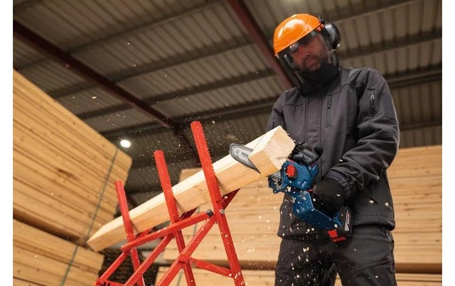 Bosch Professional Akku-Kettensäge »Mini »GKE 18V-20«« BxLxH: 28x51x11 cm,  ohne Akku, ohne Ladegerät