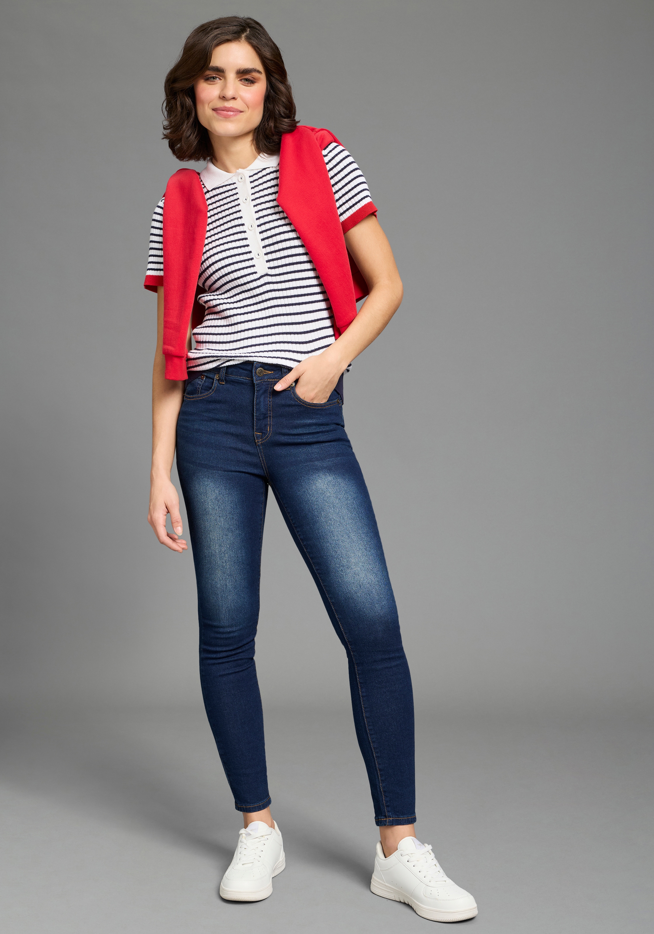 KangaROOS Slim-fit-Jeans »CROPPED HIGH WAIST SLIM FIT«, schmale Passform,  Röhrenjeans,  trendige Used-Waschung