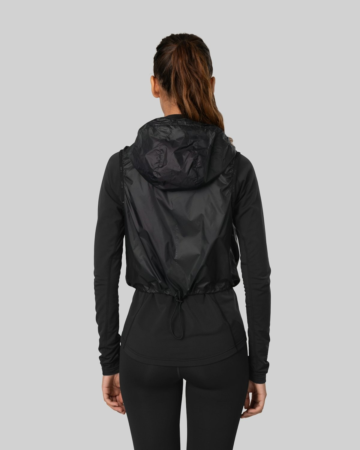 Discipline 2-in-1 Hybrid Running Jacket Dame Black