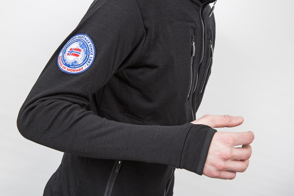 Brynje Antarctic Jakke M/Vindstopper i Front<br>Ulljakke med nettingfor og vindstopper!