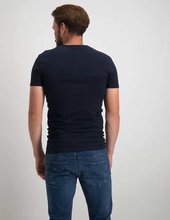 Garage Basic bodyfit t-shirt V-hals 0202