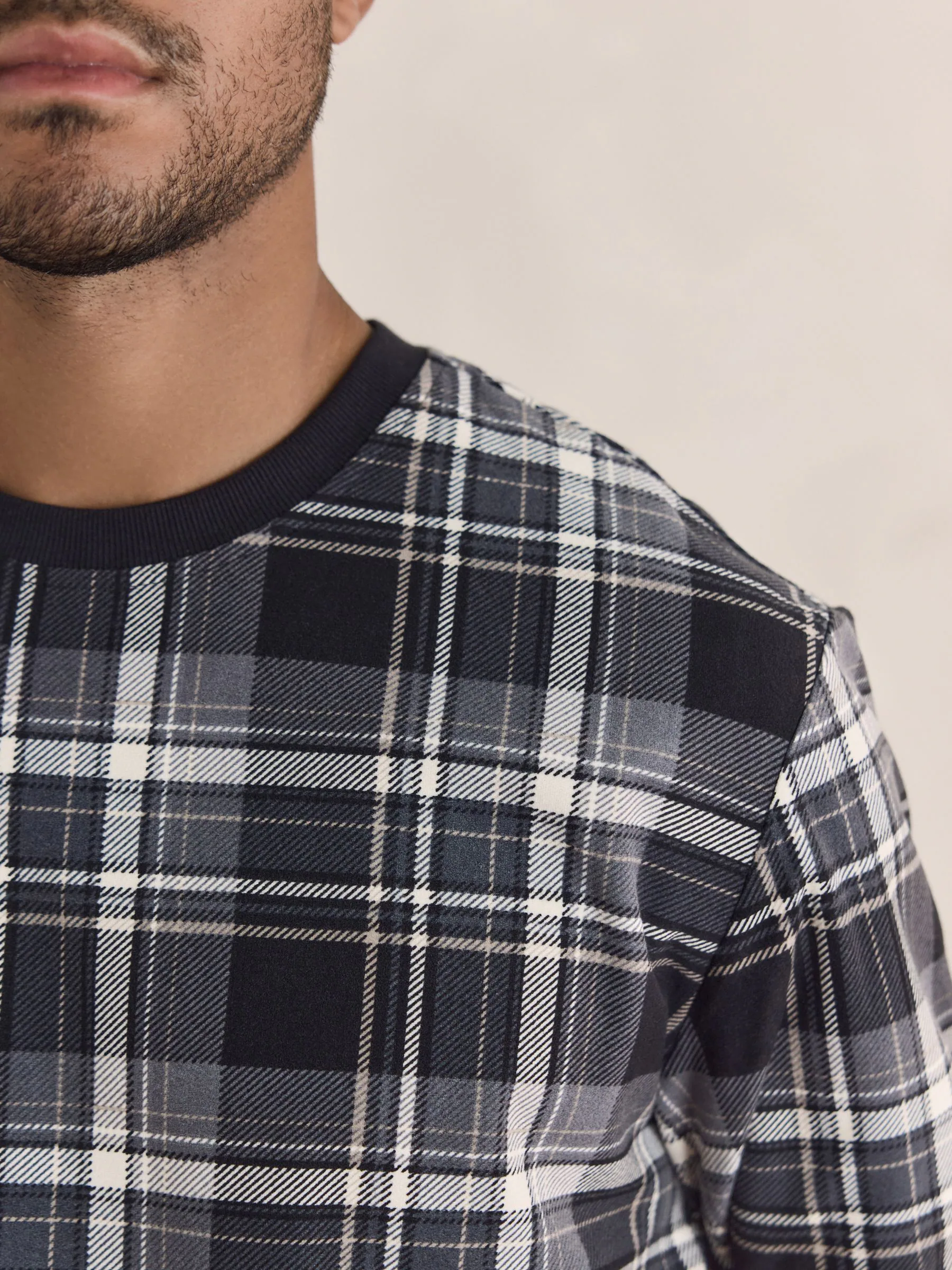 Zwarte ruit - Motionflex - Behaaglijke pyjama met lange mouwen en boorden