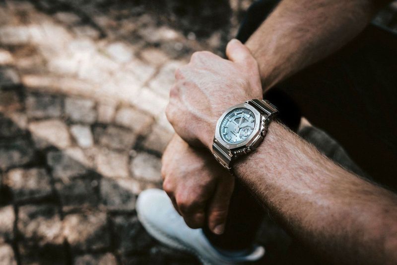 G Shock GM 2110D 2AER Classic Heren Horloge