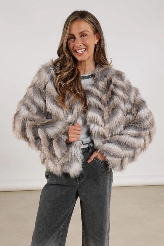 Nukus - NKF13089 - Damesjas - Offwhite/Grey - Zigzag