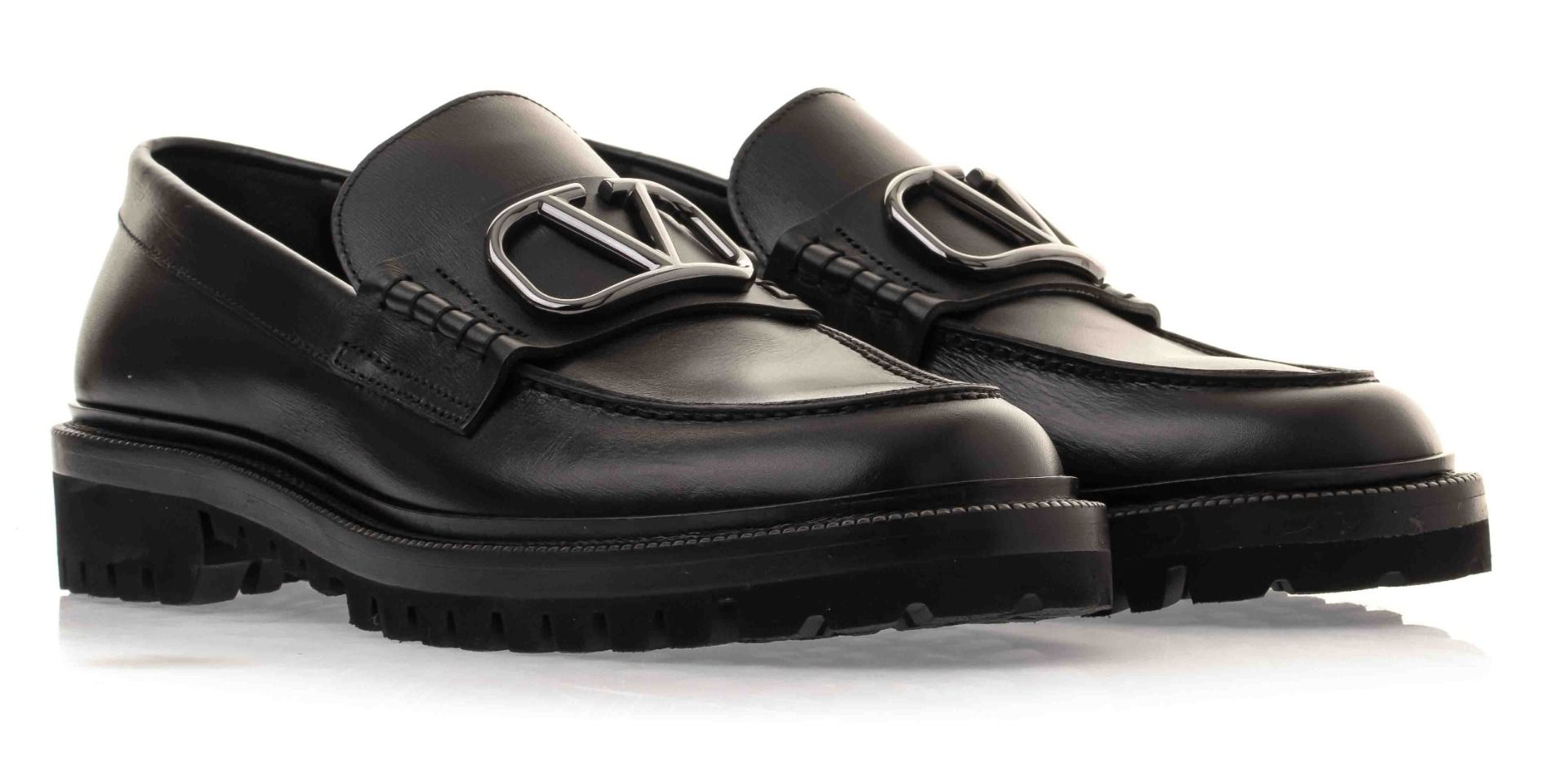 Valentino Garavani Vlogo Signature Loafer