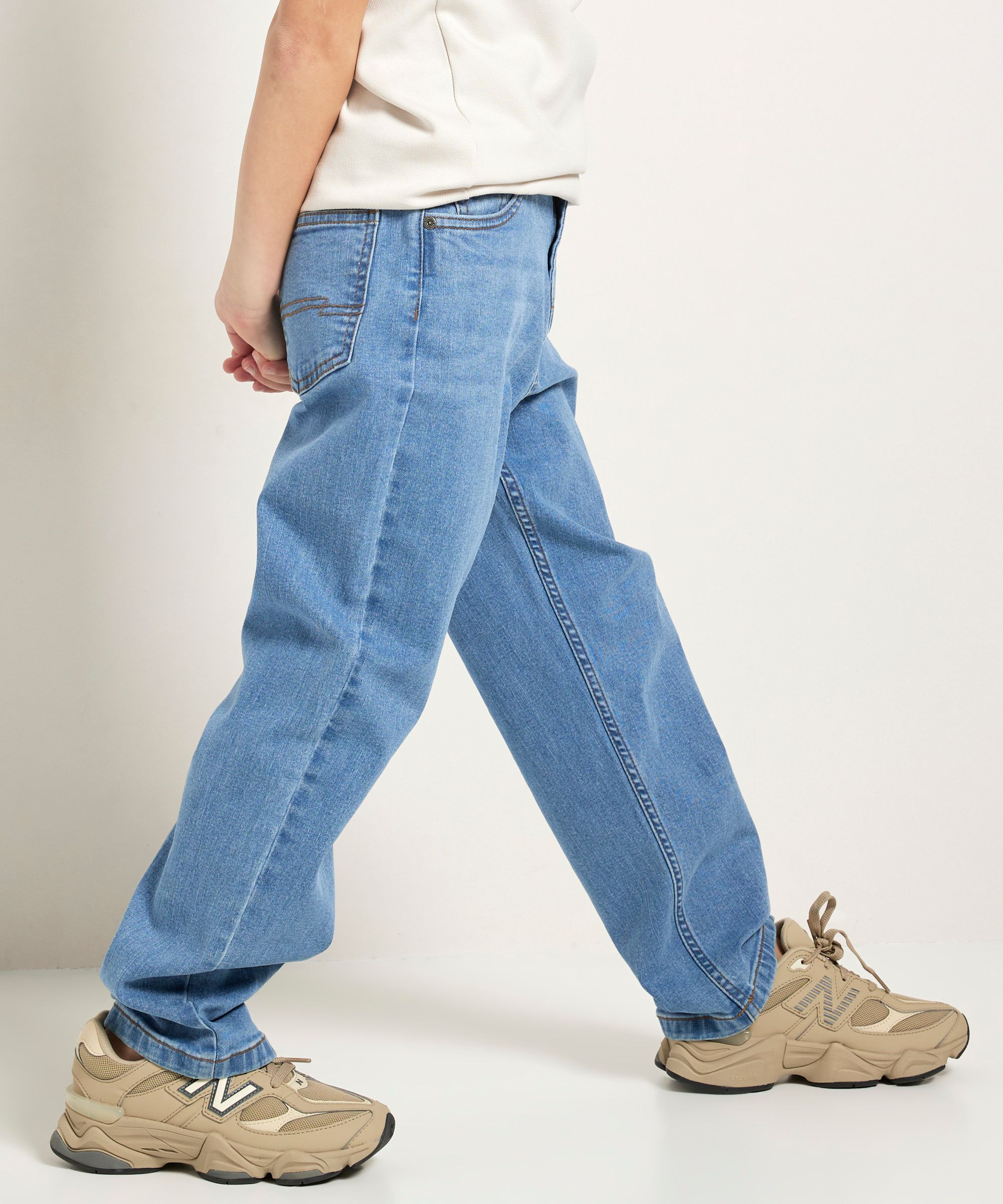 baggy fit stretch jeans