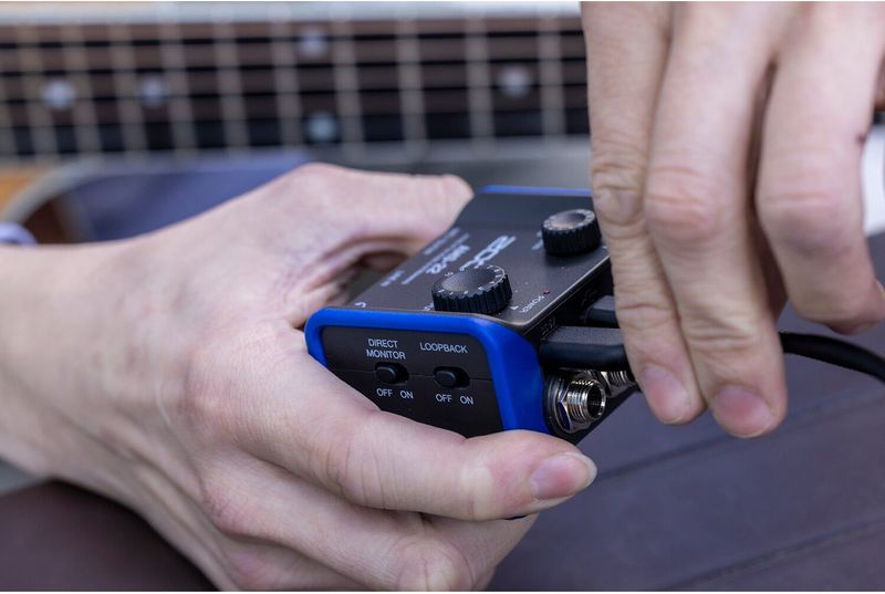 Zoom - AMS-22 - Audio-interface - Zwart en Blauw