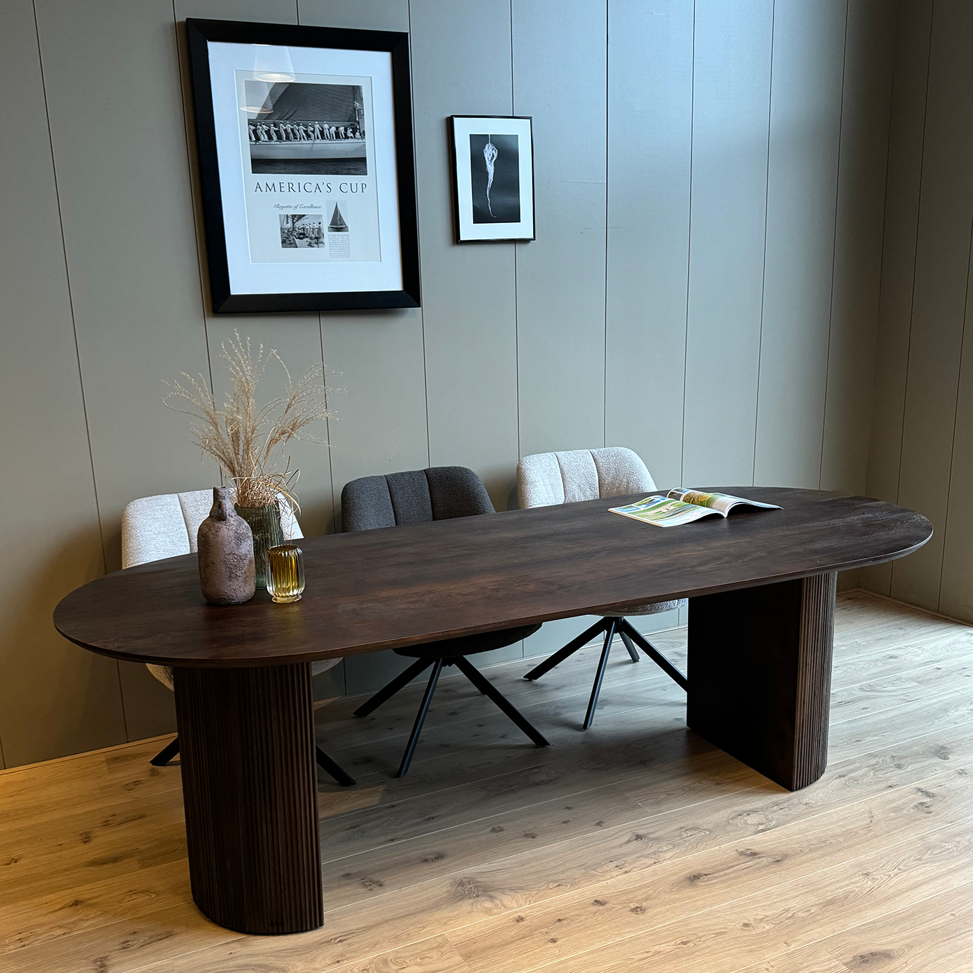 Old Inn wonen eetkamertafel Luca bruin ovaal- 240 cm