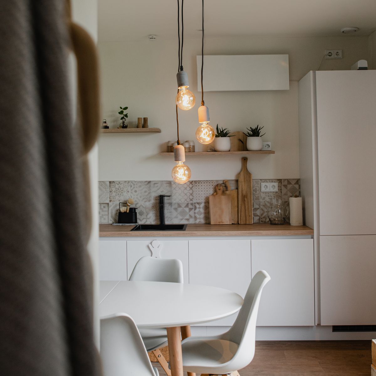 Industriële hanglamp zwart met beton rond 3-lichts - Pedra