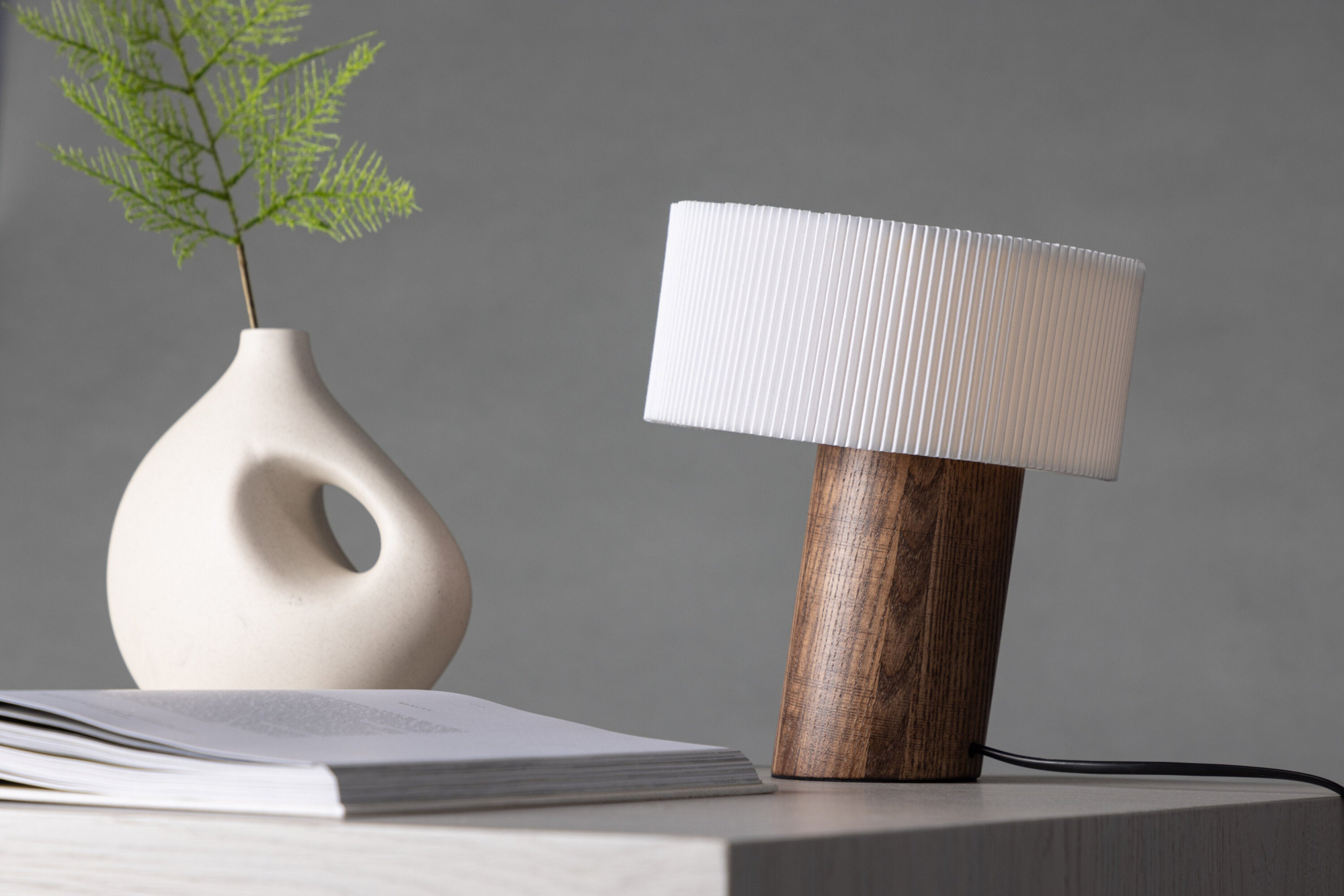 Liko Tafellamp 20cm - Walnoot papier